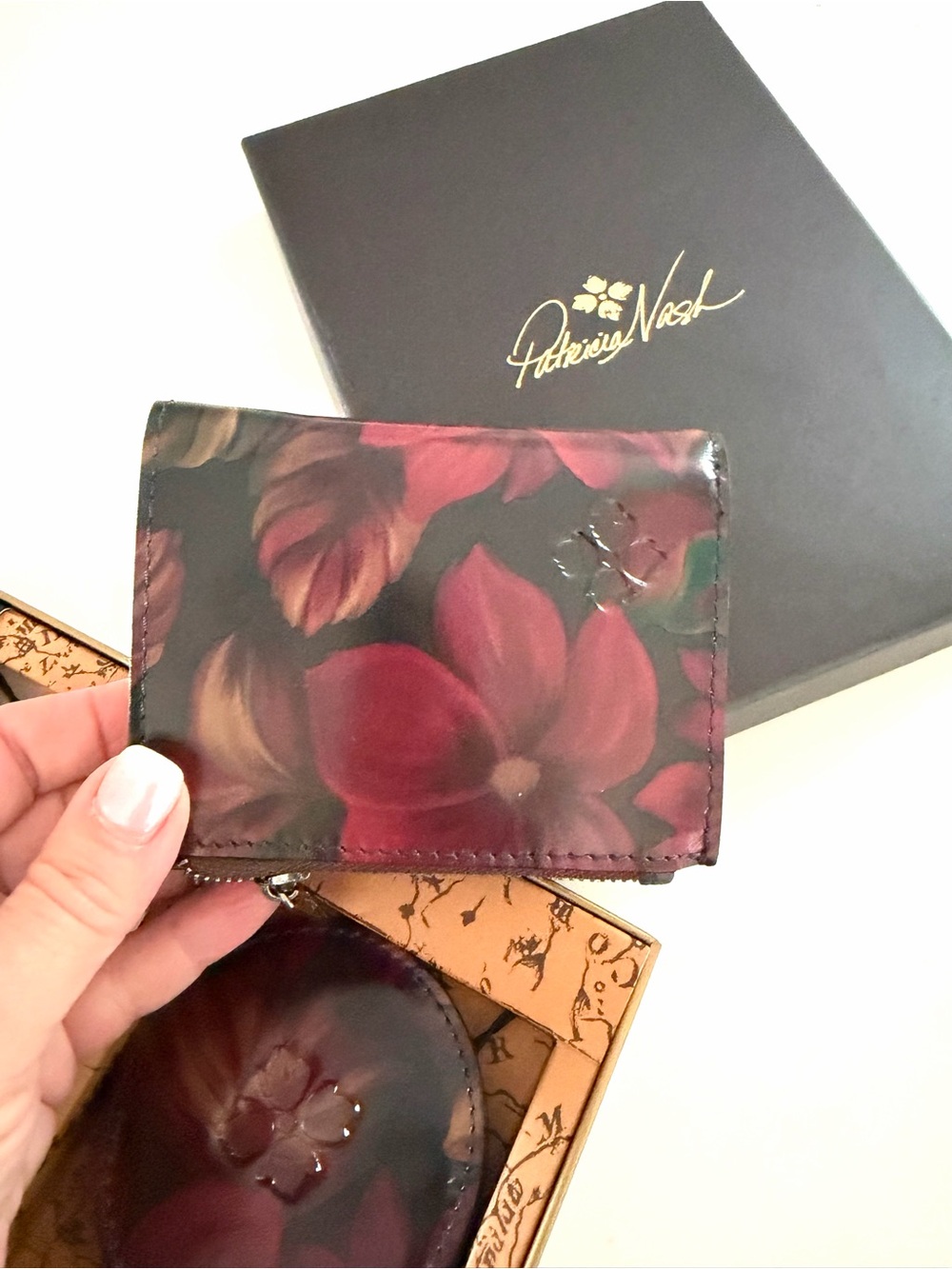 PATRICIA NASH•floral leather wallet & keyring box gift set NWT - Picture 3 of 6